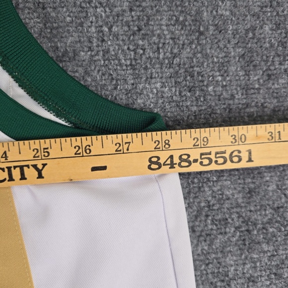 ☘️ LeBron James SVSM Irish HS Legends Jersey - Size 56 - St. Patrick’s Day ☘️ - Picture 8 of 10